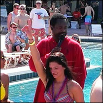 DJ at Pool Party DJ at Pool Party